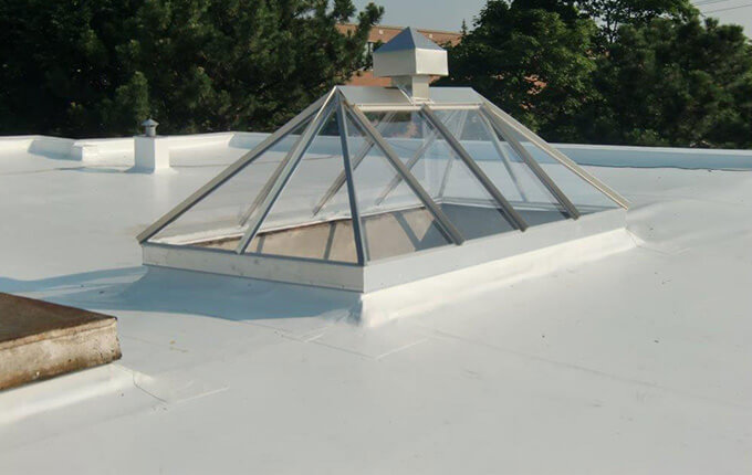Installation de toit blanc à Beaconsfield.