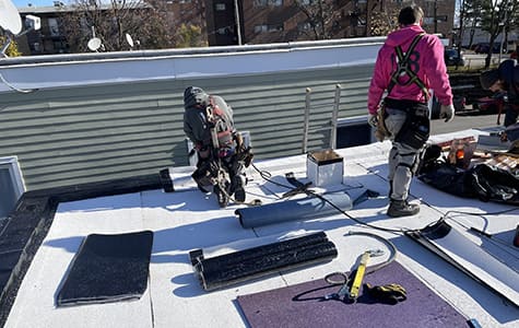 Entrepreneur toit plat de Montréal.