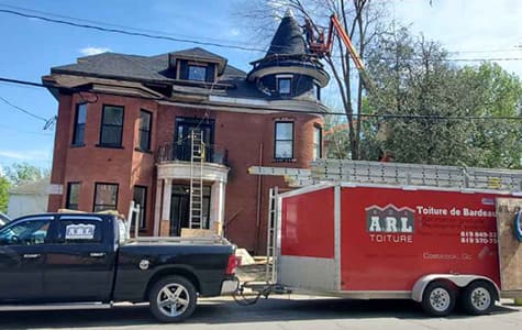 Couvreur en toiture de bardeaux à Coaticook.